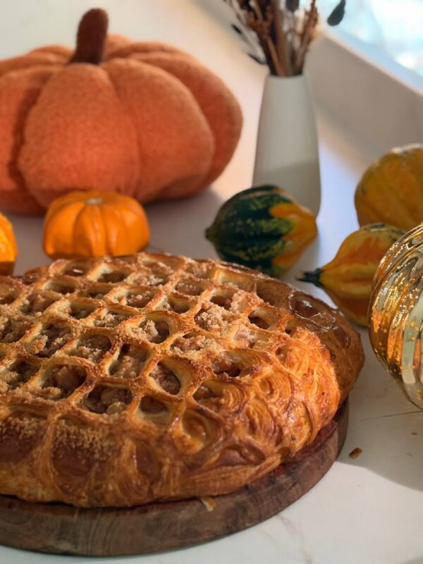 Apple Cardamom Puff Pastry Pie